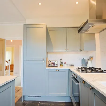 Spacious 2 Storey Penthouse Flat, Fantastic Views! Daire Bristol