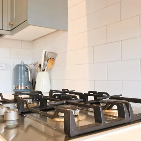 아파트 Spacious 2 Storey Penthouse Flat, Fantastic Views!